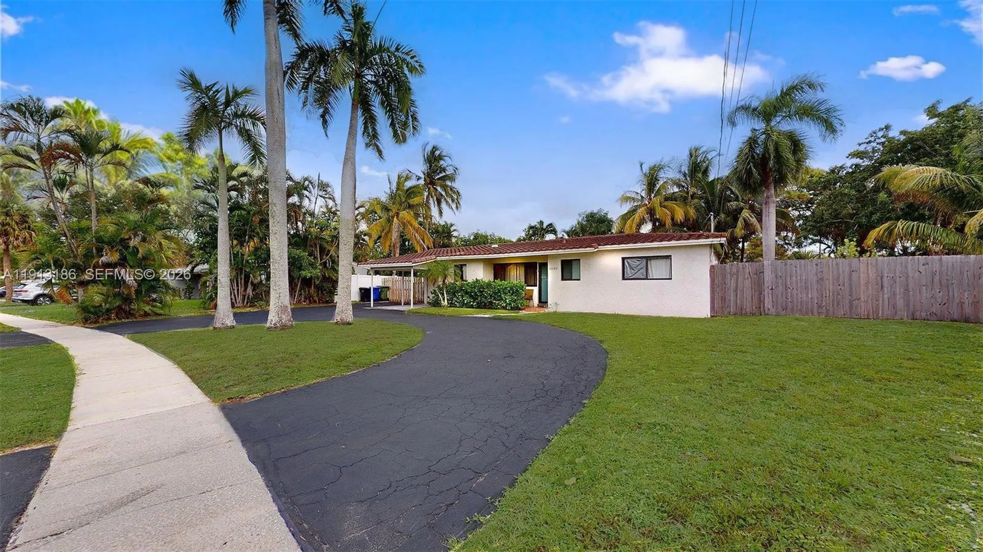 1630 SW 23rd Avenue Fort Lauderdale FL 33312