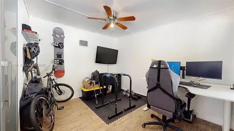 1630 SW 23rd Avenue Fort Lauderdale FL 33312