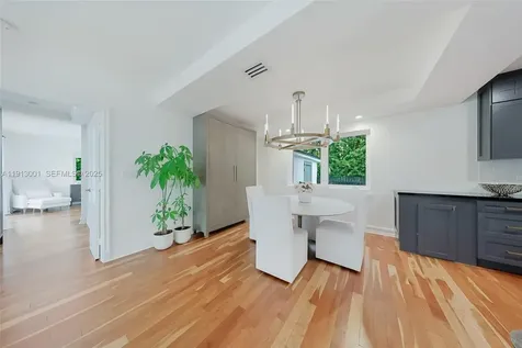 6100 La Gorce Drive Miami Beach FL 33140