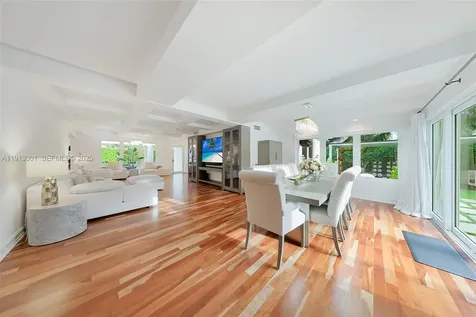 6100 La Gorce Drive Miami Beach FL 33140