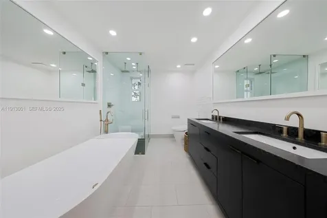 6100 La Gorce Drive Miami Beach FL 33140