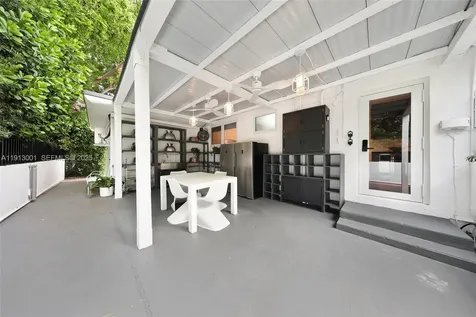 6100 La Gorce Drive Miami Beach FL 33140