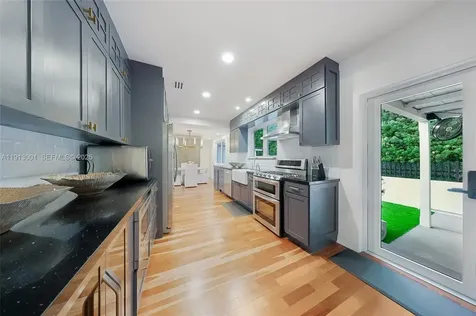 6100 La Gorce Drive Miami Beach FL 33140