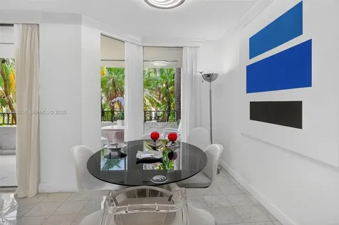 181 Crandon Boulevard Key Biscayne FL 33149