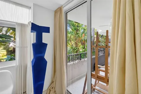 181 Crandon Boulevard Key Biscayne FL 33149