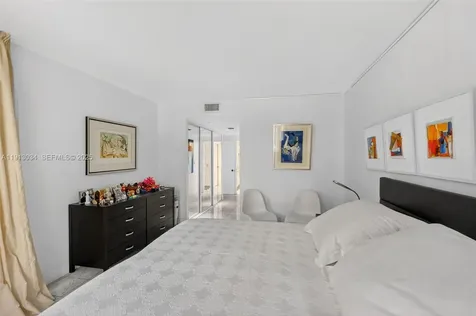 181 Crandon Boulevard Key Biscayne FL 33149