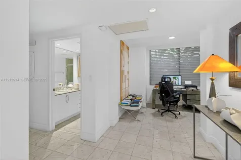 181 Crandon Boulevard Key Biscayne FL 33149