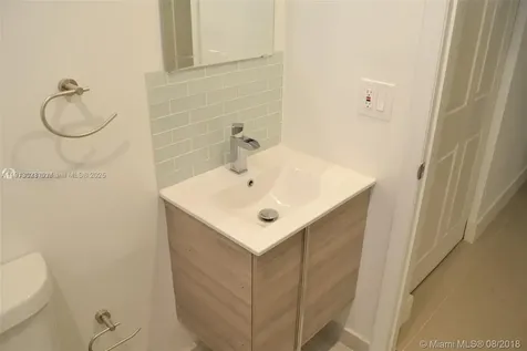9375 Fontainebleau Boulevard Miami FL 33172
