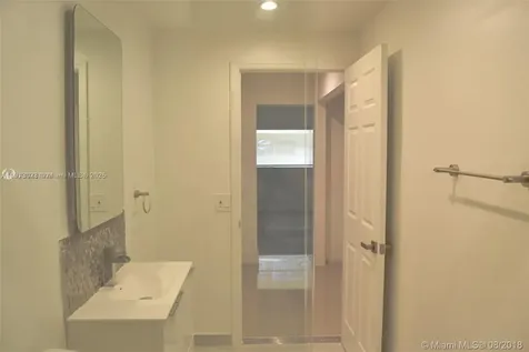 9375 Fontainebleau Boulevard Miami FL 33172