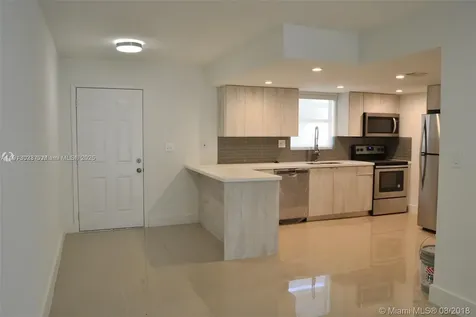 9375 Fontainebleau Boulevard Miami FL 33172