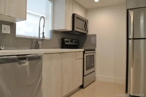 9375 Fontainebleau Boulevard Miami FL 33172