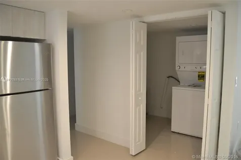 9375 Fontainebleau Boulevard Miami FL 33172