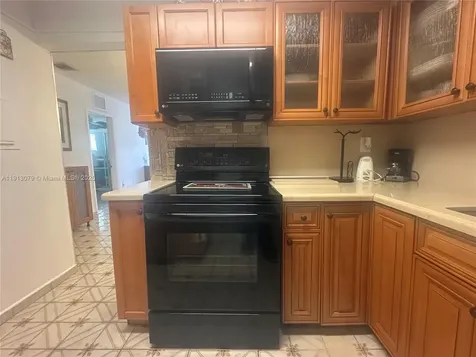 16790 NE 14th Avenue Miami FL 33162