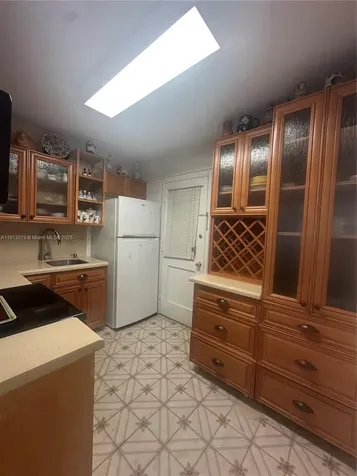 16790 NE 14th Avenue Miami FL 33162