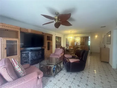 16790 NE 14th Avenue Miami FL 33162