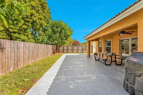 15475 SW 138th Terrace Miami FL 33196