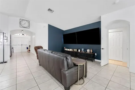 15475 SW 138th Terrace Miami FL 33196