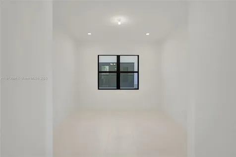 9918 Rising Wing Street Palm Beach Gardens FL 33412