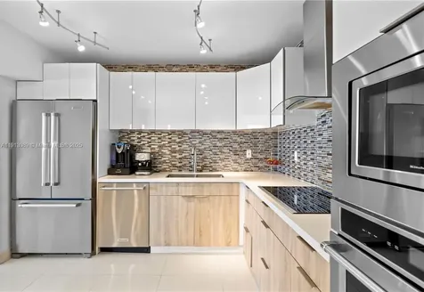 900 Bay Drive Miami Beach FL 33141