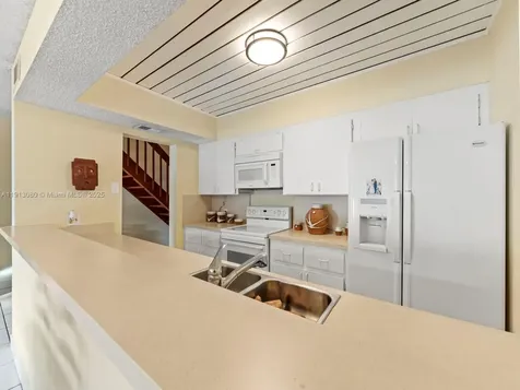 13350 SW 91st Terrace Miami FL 33186