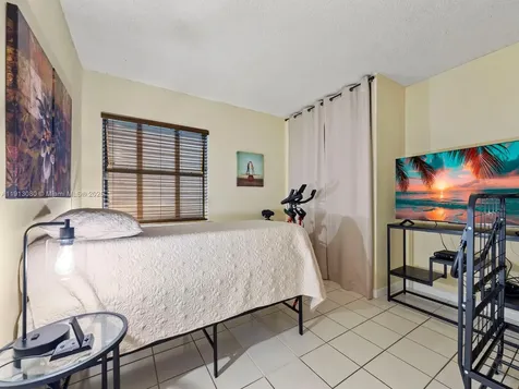 13350 SW 91st Terrace Miami FL 33186