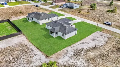 916 Manresa Avenue S Lehigh Acres FL 33974