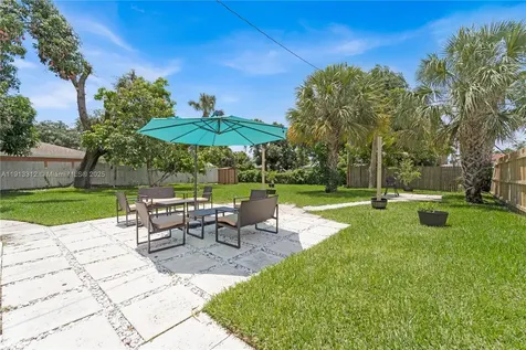 436 Evergreen Drive Lake Park FL 33403