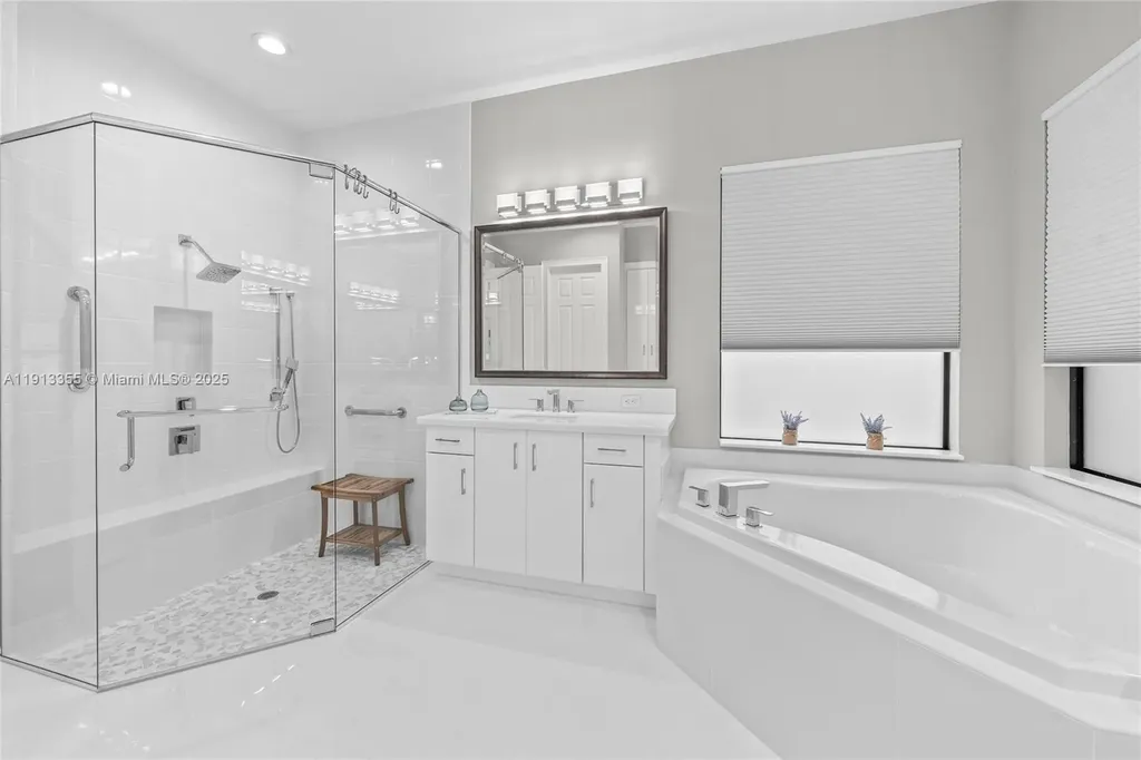 16394 Pantheon Pass Delray Beach FL 33446