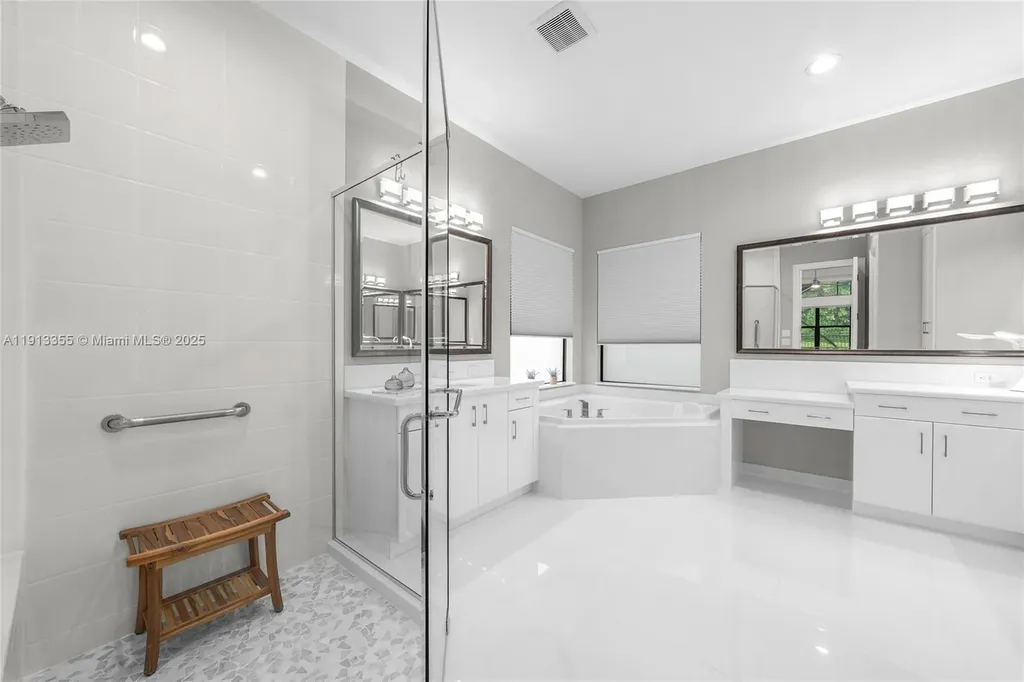 16394 Pantheon Pass Delray Beach FL 33446