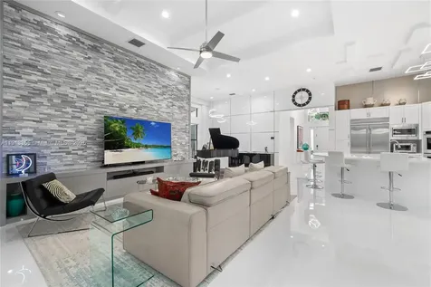 16394 Pantheon Pass Delray Beach FL 33446