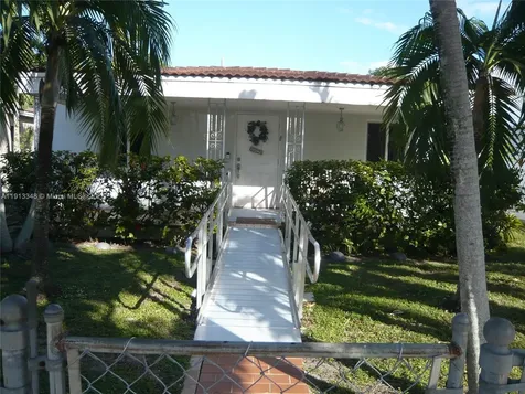 55 SW 62nd Court Miami FL 33144