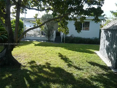 55 SW 62nd Court Miami FL 33144