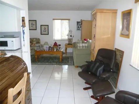 55 SW 62nd Court Miami FL 33144