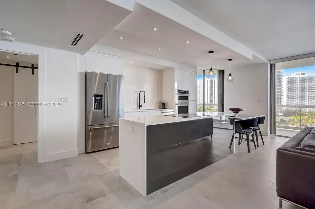 20191 E Country Club Drive Aventura FL 33180