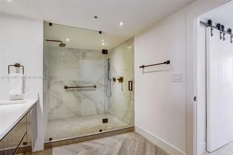 20191 E Country Club Drive Aventura FL 33180