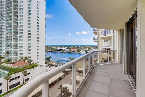 20191 E Country Club Drive Aventura FL 33180