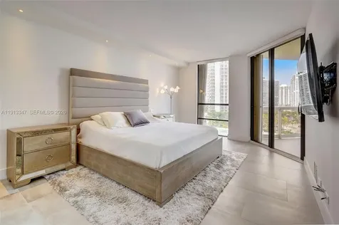 20191 E Country Club Drive Aventura FL 33180