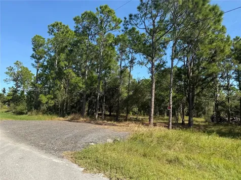 335 N Lindero Street Clewiston FL 33440