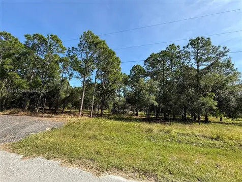 335 N Lindero Street Clewiston FL 33440