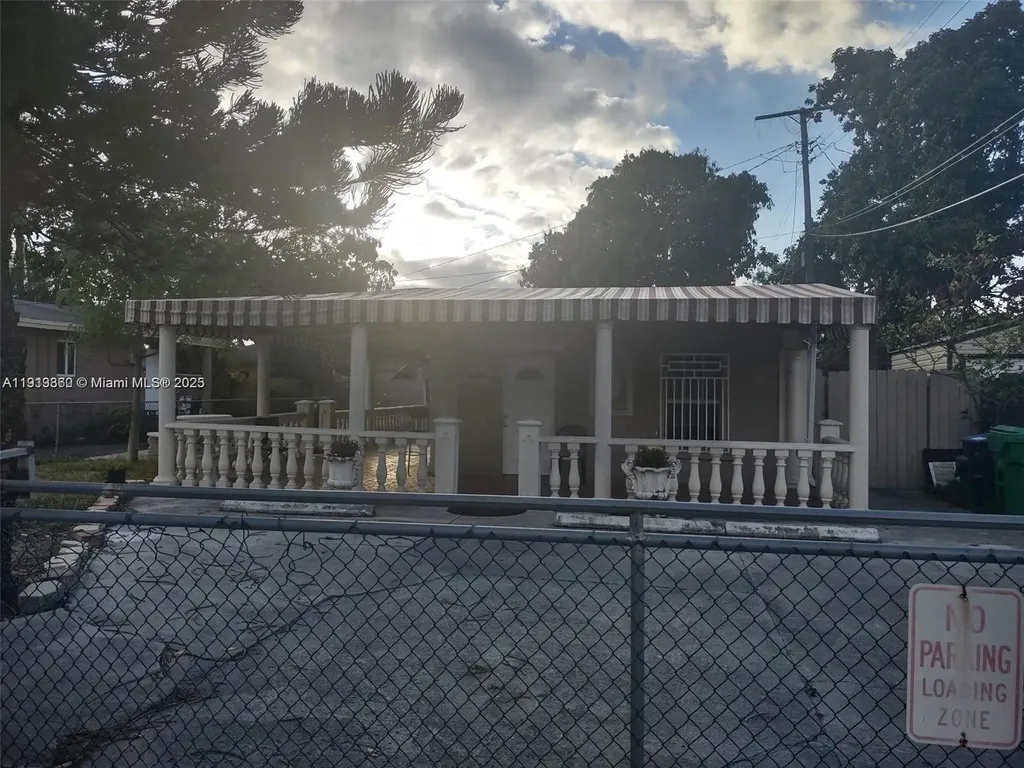 6422 NW 29th Avenue Miami FL 33147