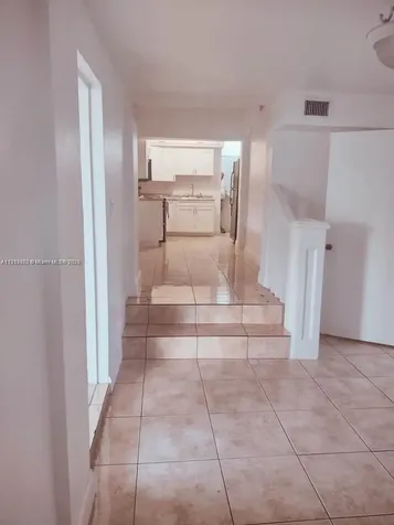 6422 NW 29th Avenue Miami FL 33147