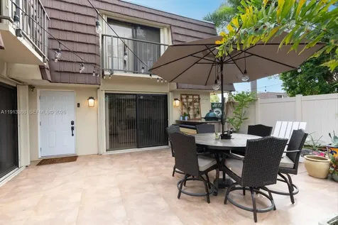 7124 71st Way West Palm Beach FL 33407