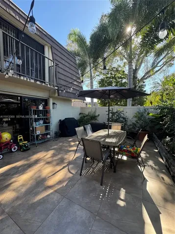 7124 71st Way West Palm Beach FL 33407