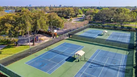 7124 71st Way West Palm Beach FL 33407