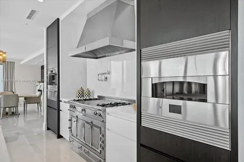 17975 Collins Avenue Sunny Isles Beach FL 33160