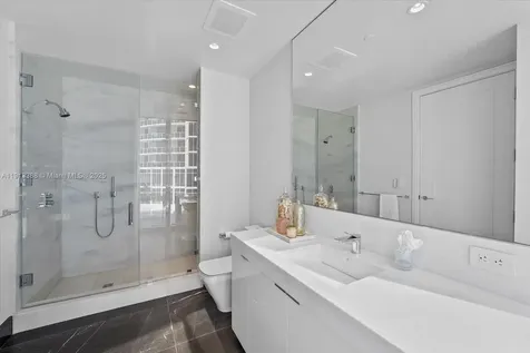 17975 Collins Avenue Sunny Isles Beach FL 33160