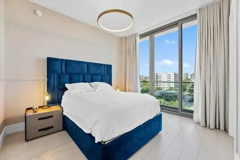 17975 Collins Avenue Sunny Isles Beach FL 33160