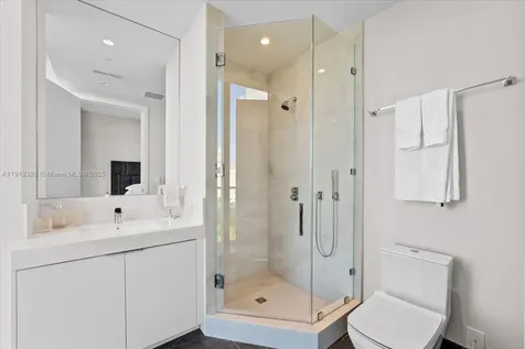 17975 Collins Avenue Sunny Isles Beach FL 33160