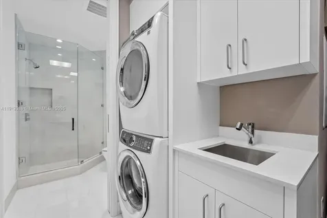 17975 Collins Avenue Sunny Isles Beach FL 33160