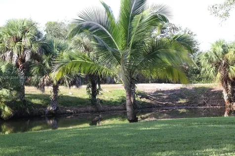 8120 SW 24th Street North Lauderdale FL 33068